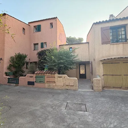 Villa, Avec Piscine, Proche Mer, Gare Et Commerce * Saint-Raphaël