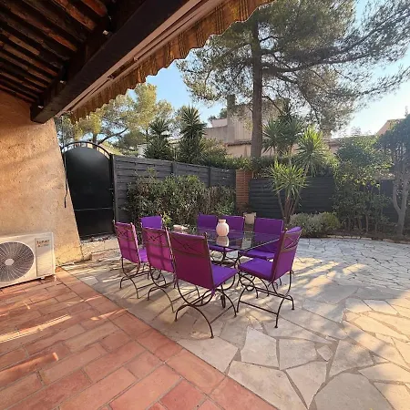 Villa, Avec Piscine, Proche Mer, Gare Et Commerce